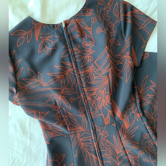 Aritzia Babaton Prosper Dress in navy & red - Picture 7 of 10